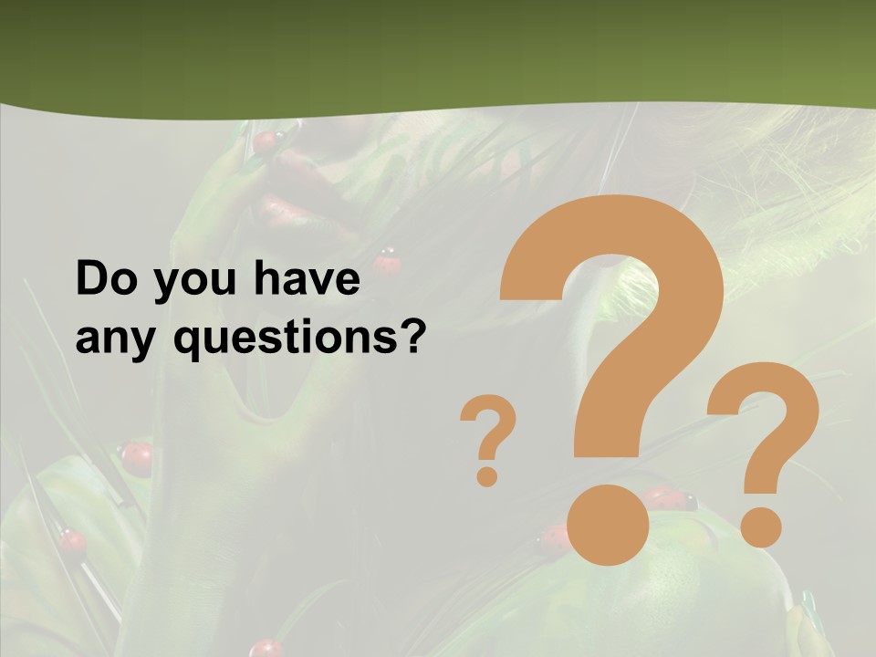 Blonde Studio Eyes PowerPoint Template