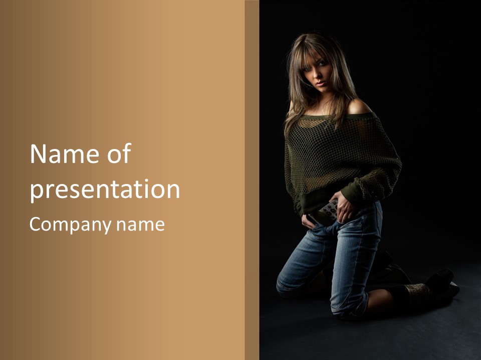 Advertising Pretty Feminine PowerPoint Template