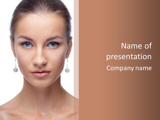 Girls Make Up Beautiful PowerPoint Template