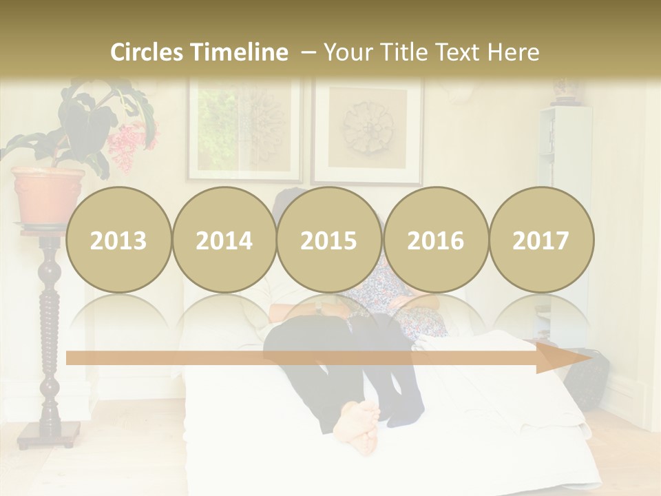 Happy Group Di Cu Ion PowerPoint Template