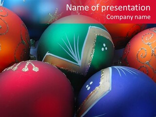 Green Balls Xmas PowerPoint Template