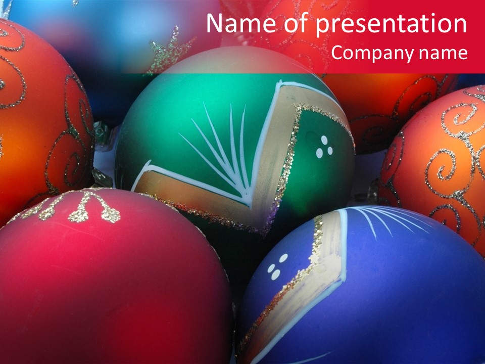 Green Balls Xmas PowerPoint Template