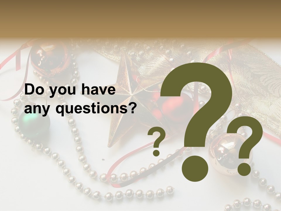 Winter Green Wreath PowerPoint Template