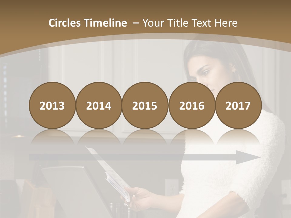 Online Kitchen Pretty PowerPoint Template