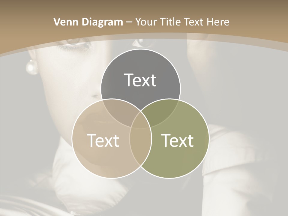 Glamour Glamorous Retro PowerPoint Template