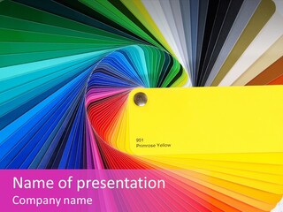 Guide Media Ideas PowerPoint Template