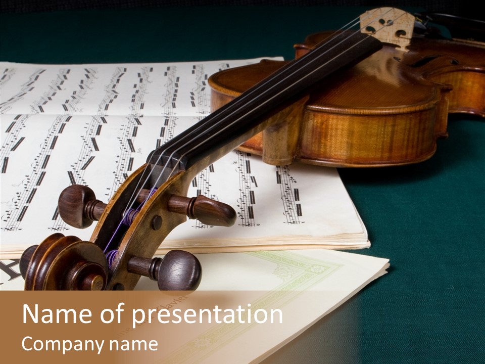 Instrument Old Vivaldi PowerPoint Template