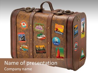 Sightseeing Voyage Valise PowerPoint Template