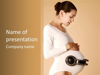 Female Beautiful Parent PowerPoint Template