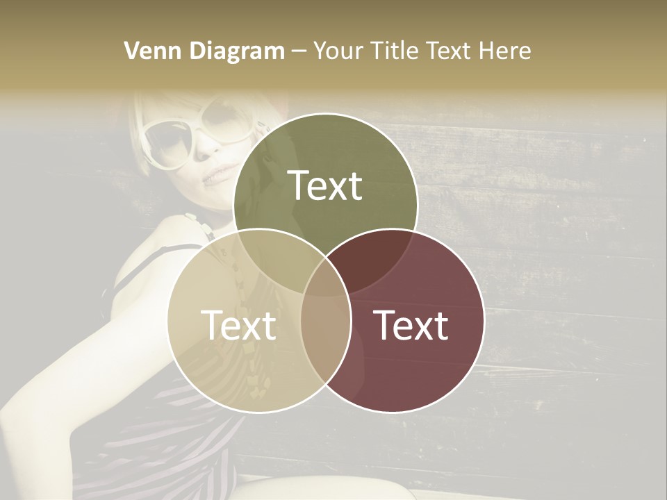 Wordpress Theme With Big Header PowerPoint Template
