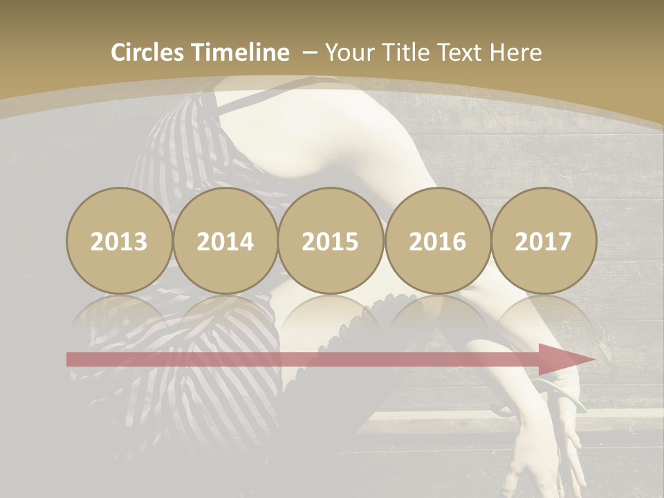 Retro Girl Photography PowerPoint Template