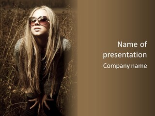 Vogue Glamor Y PowerPoint Template