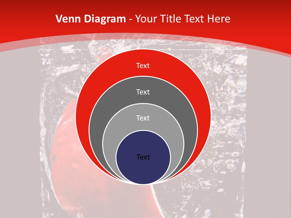 Manzana En Un Vaso Con Agua PowerPoint Template