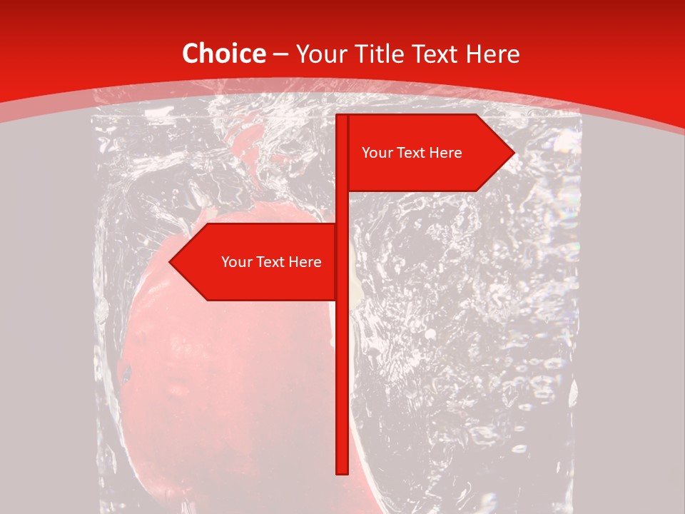 Manzana En Un Vaso Con Agua PowerPoint Template