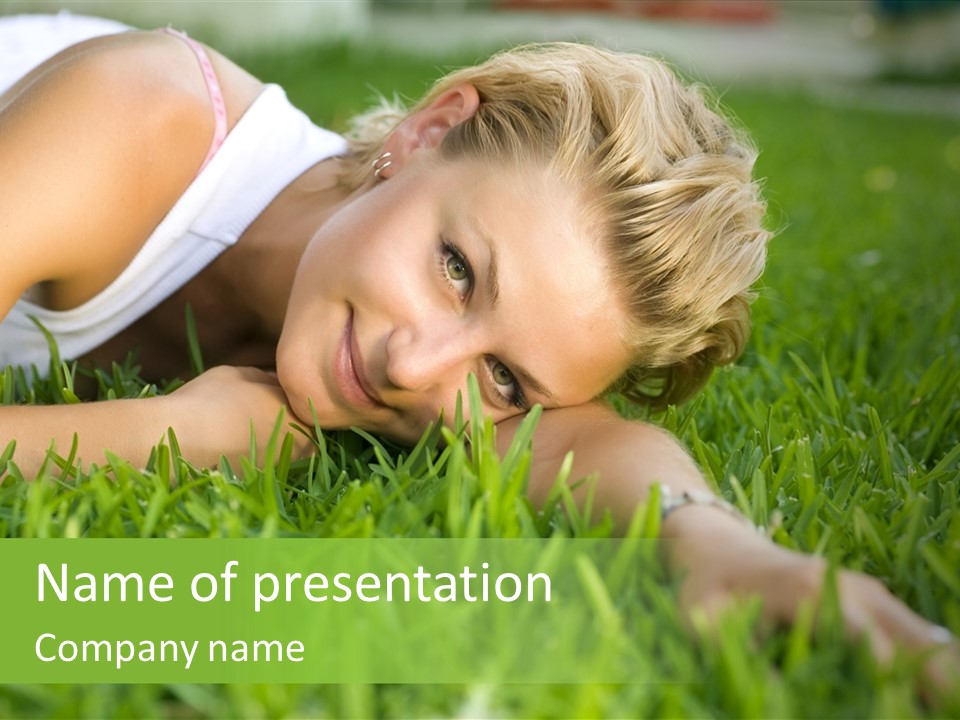 Nachhaltig Wohnen PowerPoint Template