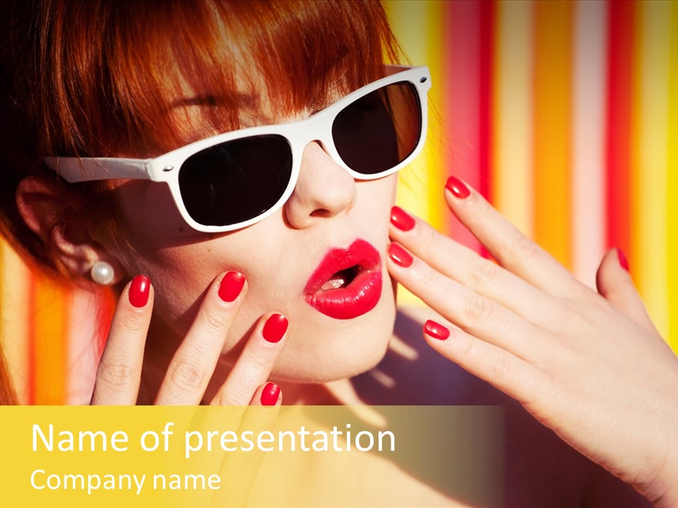 Head Beautiful Ginger PowerPoint Template