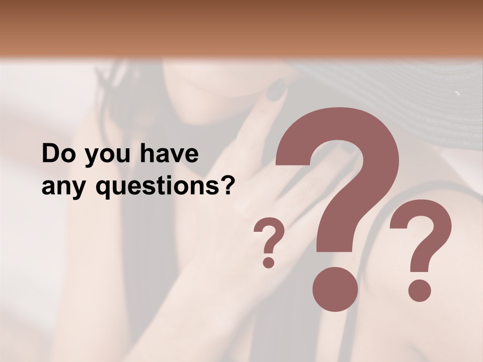 Happy Lips Vogue PowerPoint Template