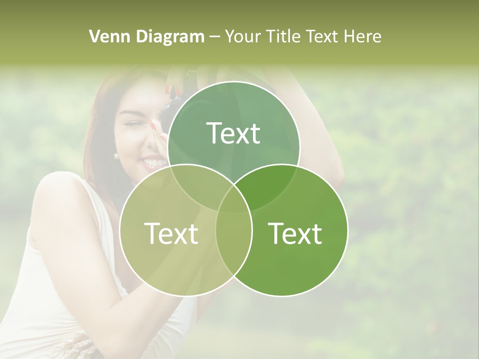 Photocamera Cute Appealing PowerPoint Template