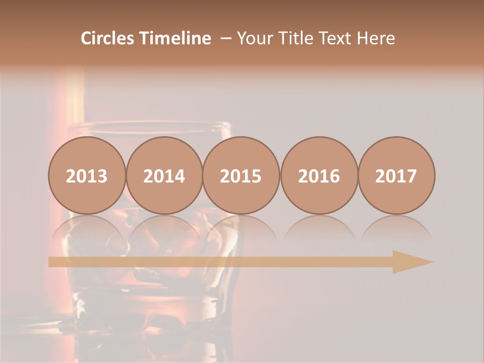 Scotch Whisky Glas PowerPoint Template