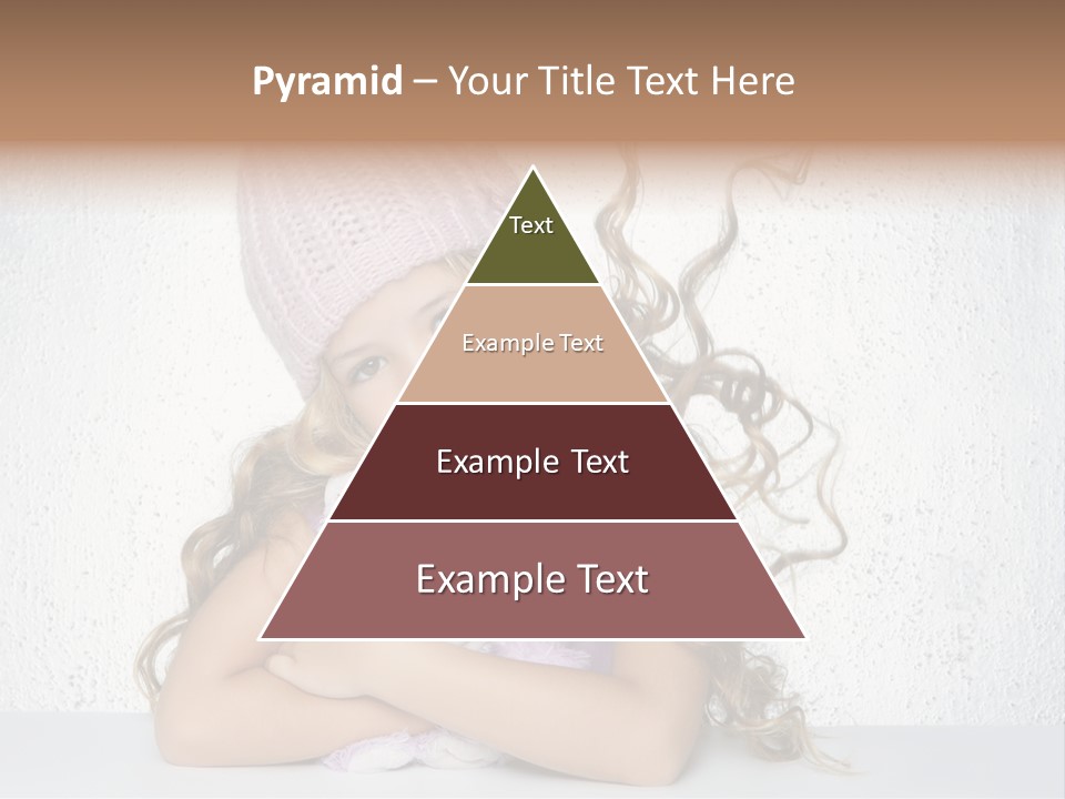 Bear Cheerful Young PowerPoint Template