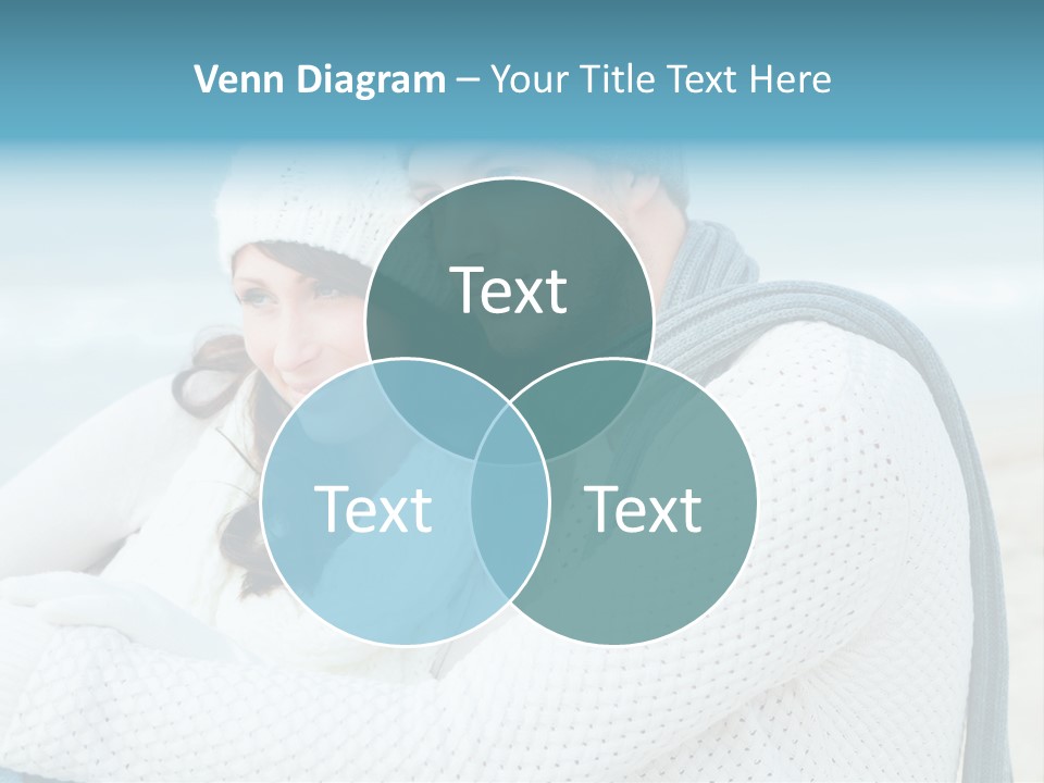 Seaside Happiness Travel PowerPoint Template