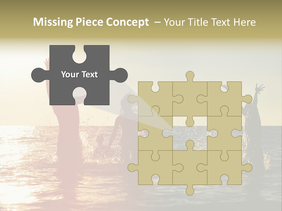 Sea Sun Holiday PowerPoint Template