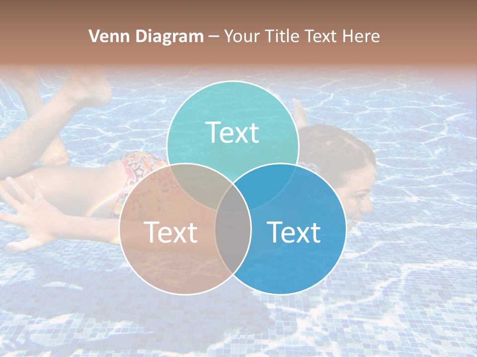 Vacation Happy Holiday PowerPoint Template