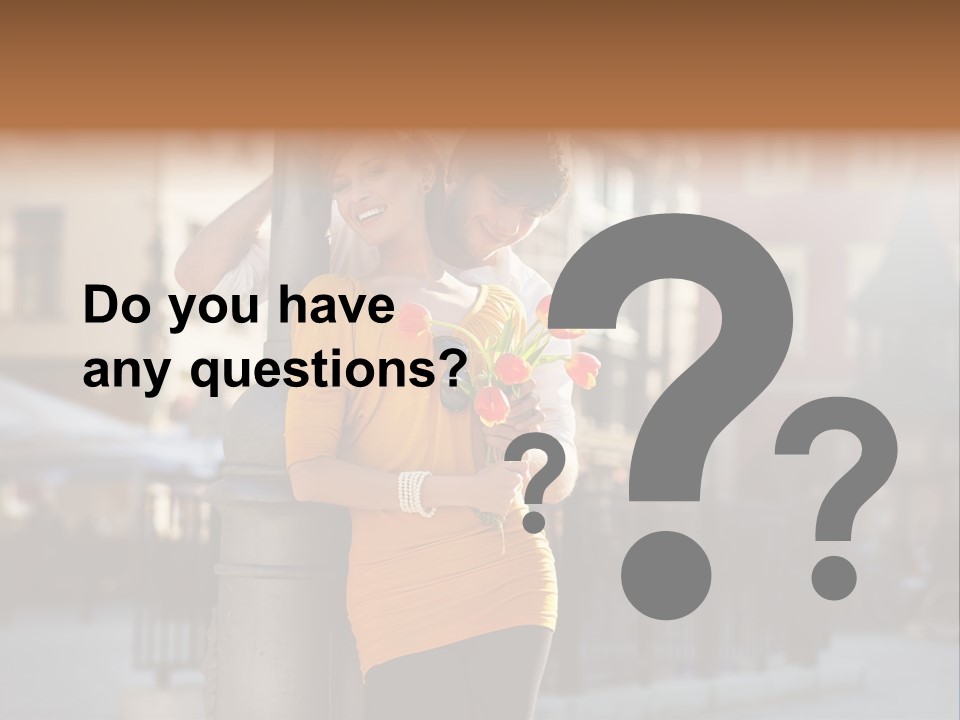 Hug Married Style PowerPoint Template