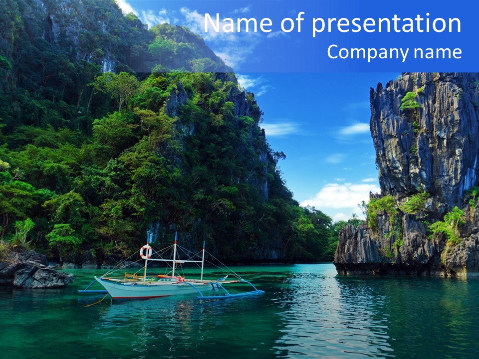 Waves Horizon Shore PowerPoint Template