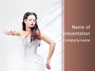 Model White Elegance PowerPoint Template