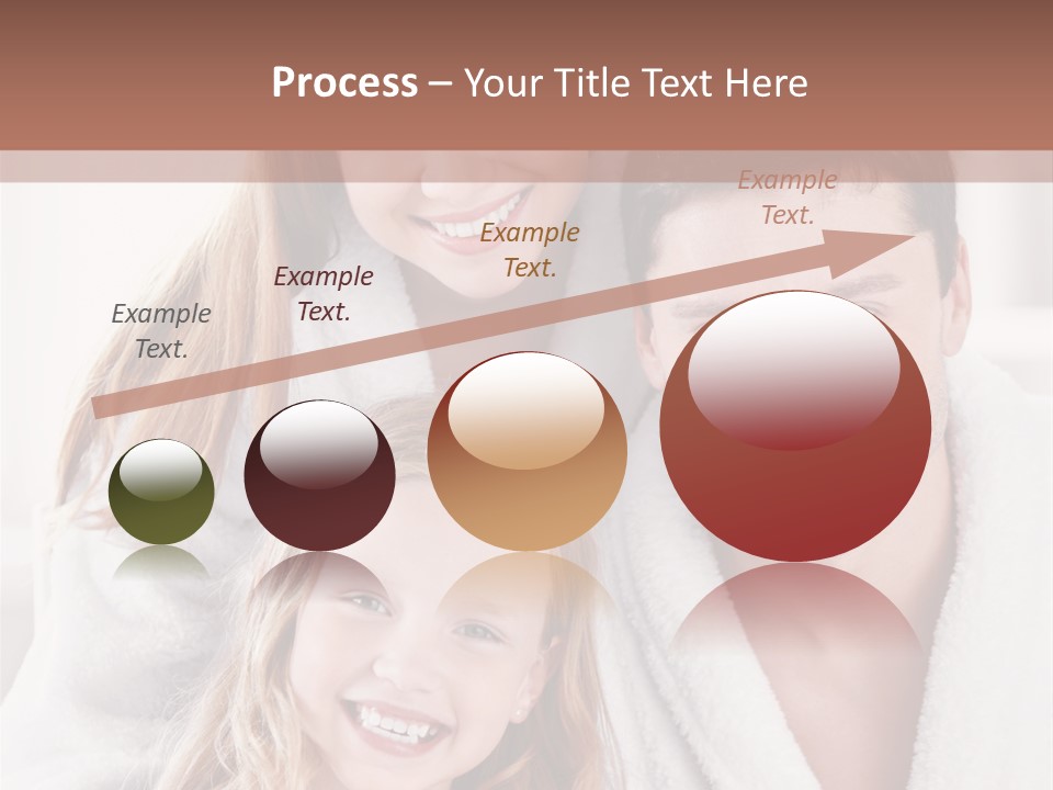 Family Cute Cheerful PowerPoint Template