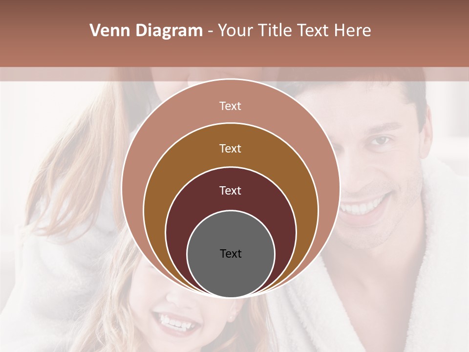 Family Cute Cheerful PowerPoint Template