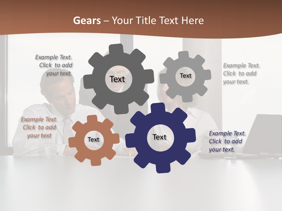 Businessclass Midman Laptopcomputer PowerPoint Template