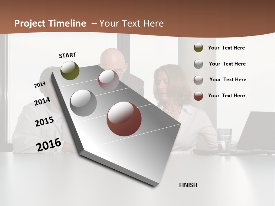 Businessclass Midman Laptopcomputer PowerPoint Template