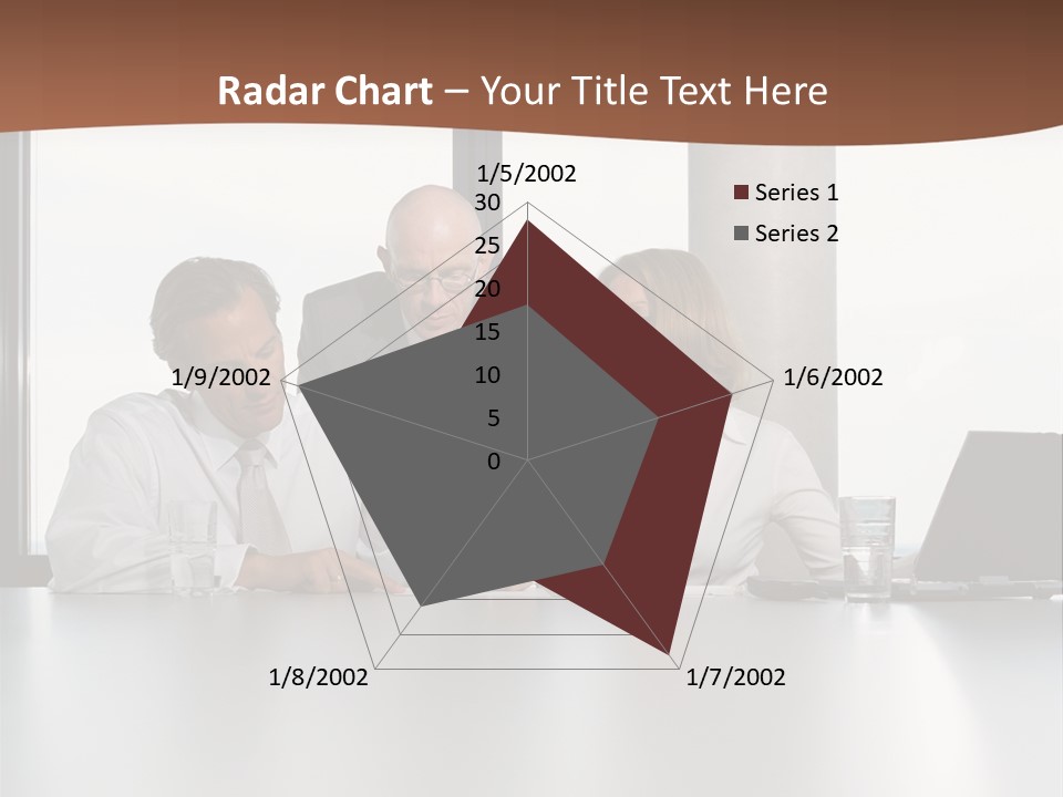 Businessclass Midman Laptopcomputer PowerPoint Template
