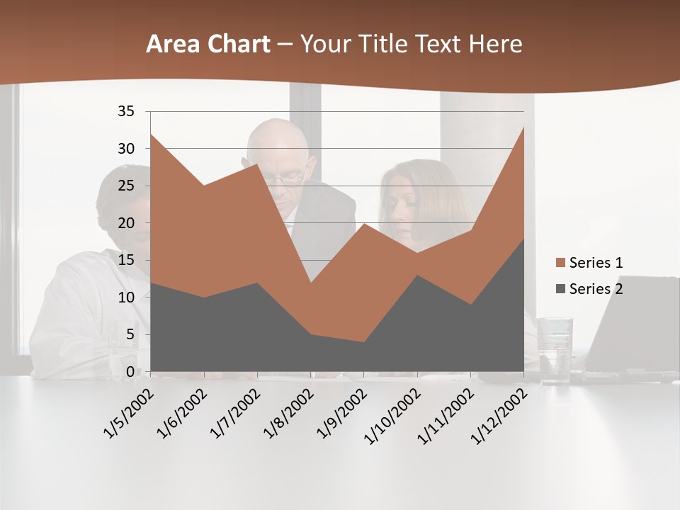 Businessclass Midman Laptopcomputer PowerPoint Template