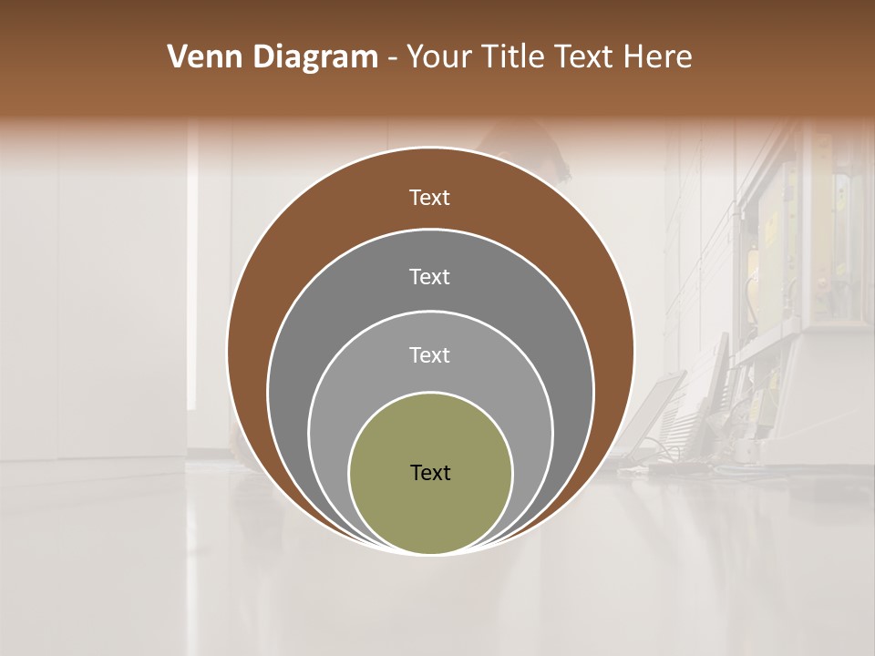 Posters Stockphotos Working PowerPoint Template