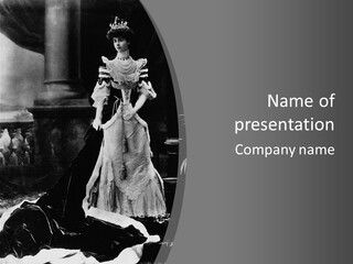 The Image Of The Queen PowerPoint Template