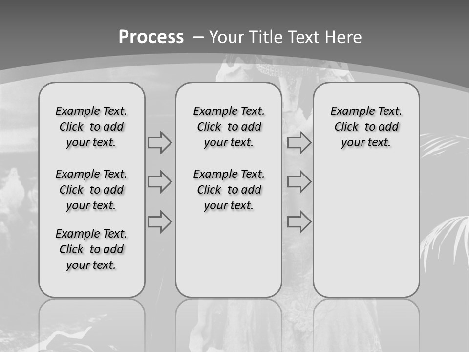 The Image Of The Queen PowerPoint Template
