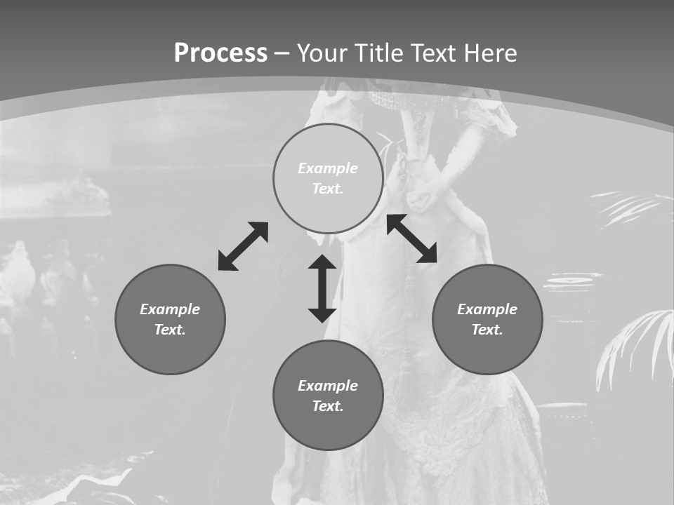 The Image Of The Queen PowerPoint Template