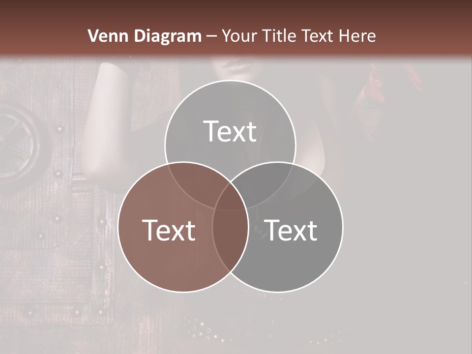 Coffre Guerrier Jolie PowerPoint Template
