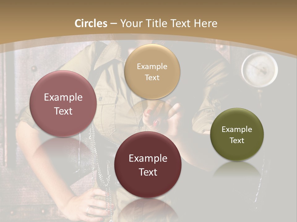 Futur Lunette Steampunk PowerPoint Template