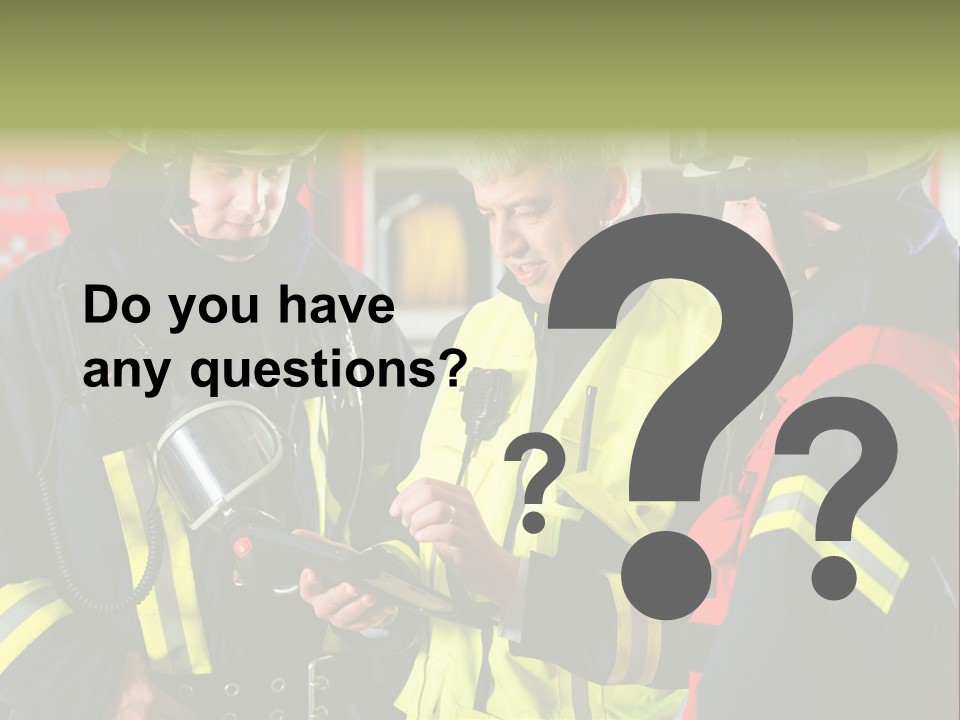 Feuerwehrmann Schutzkleidung Fire Brigade Firefighter Firefighters Firefighter Men PowerPoint Template