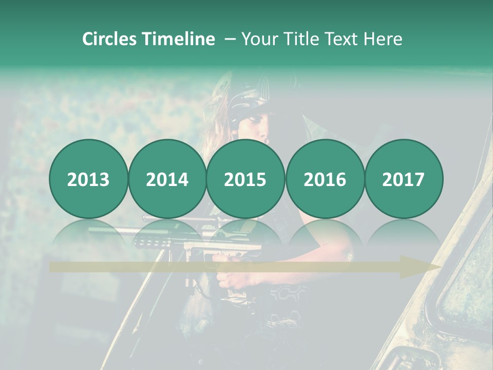 Treillis Hangar Masque PowerPoint Template