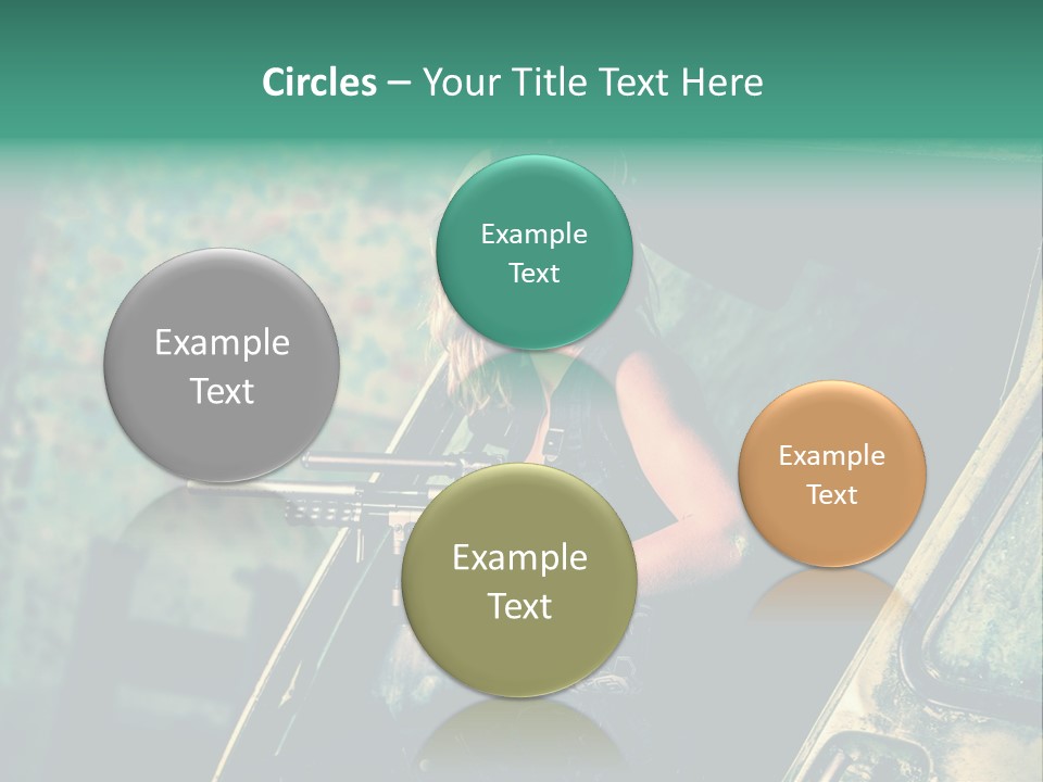Treillis Hangar Masque PowerPoint Template