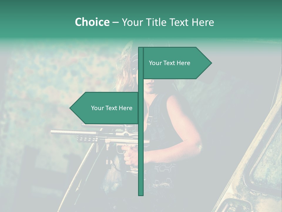Treillis Hangar Masque PowerPoint Template
