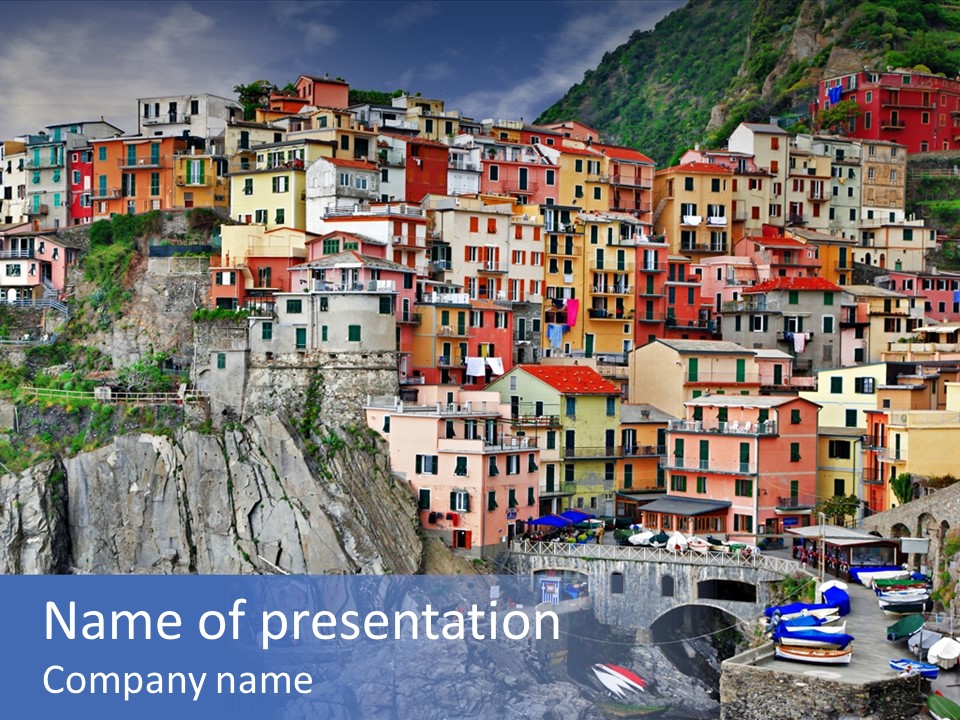 Coastline Vacation Vista PowerPoint Template