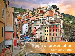 Extreme Outdoor Liguria PowerPoint Template