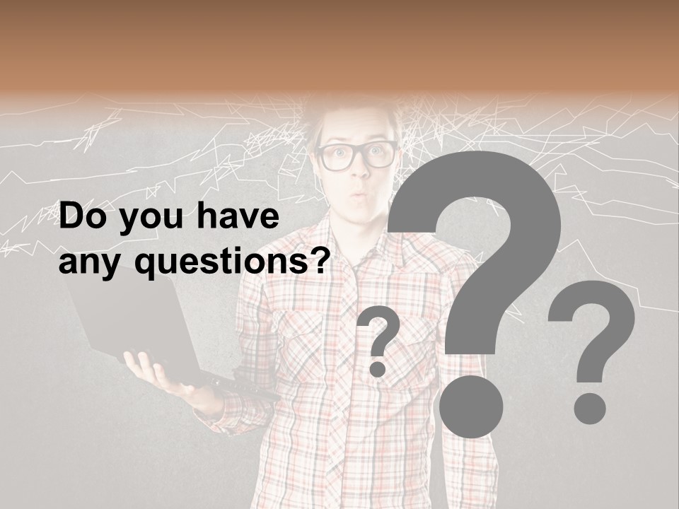 Ultrabook Freak Interessiert PowerPoint Template