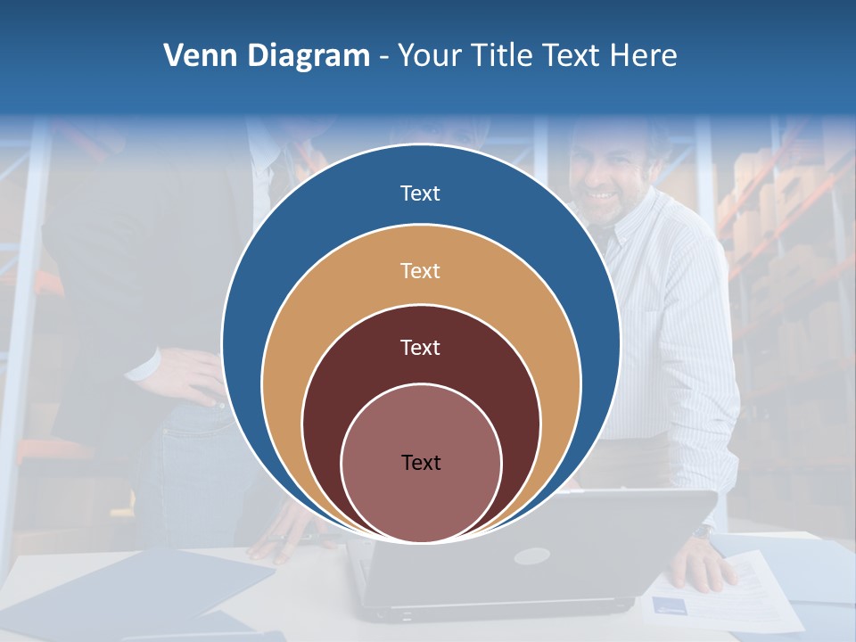 Usine Hangar Transpalette PowerPoint Template